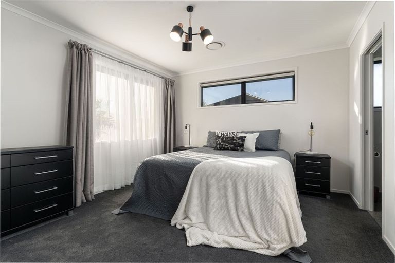 Photo of property in 96 Solway Crescent, Solway, Masterton, 5810