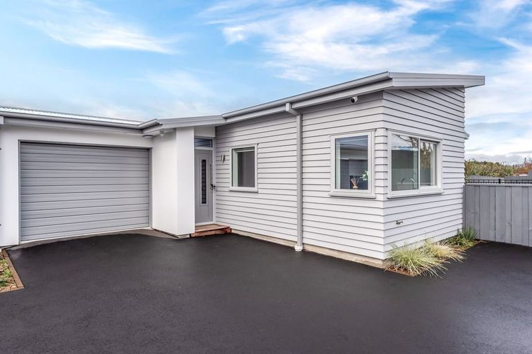 Photo of property in 29 Kakapo Lane, Redwood, Christchurch, 8051