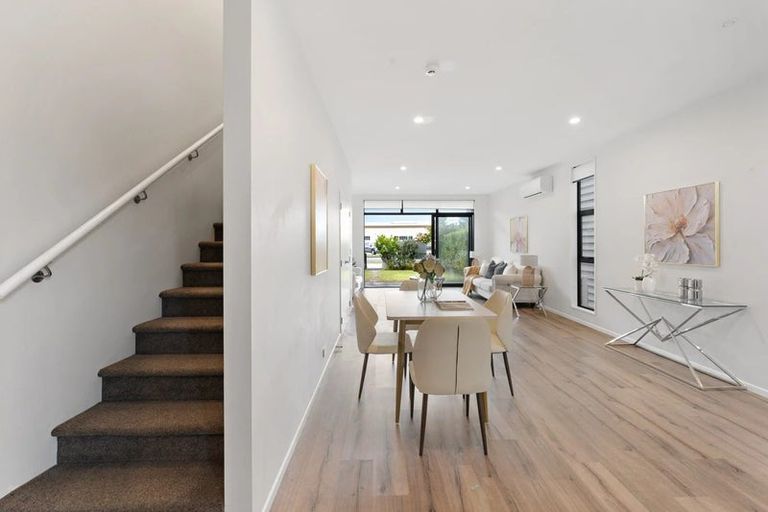 Photo of property in 87 Walters Road, Papakura, Takanini, 2110