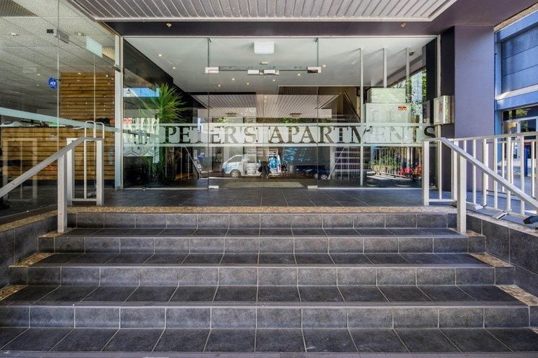Photo of property in St Peters Apartments, 8a/192 Willis Street, Te Aro, Wellington, 6011