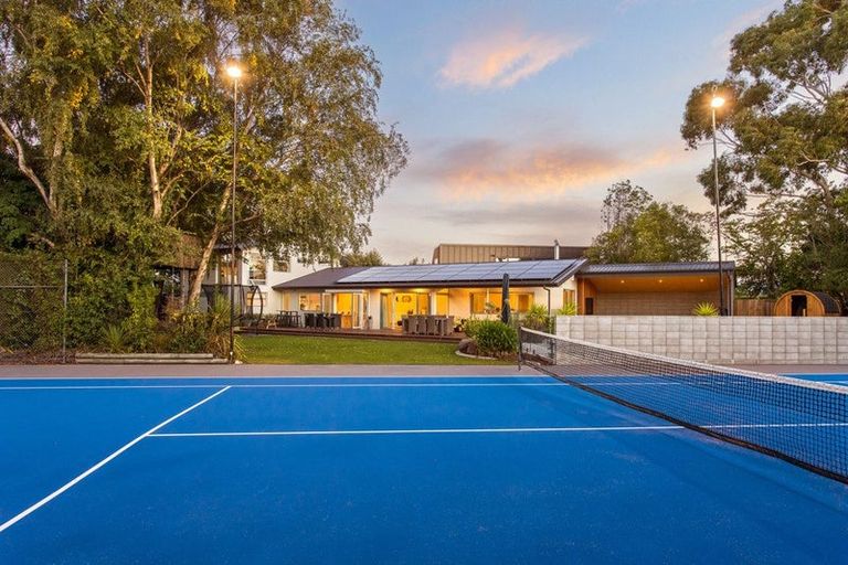 Photo of property in 272 Halswell Junction Road, Halswell, Christchurch, 8025