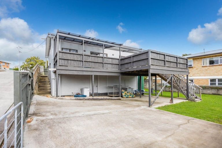 Photo of property in 21 Kimihia Road, Huntly, 3700