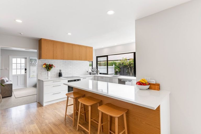 Photo of property in 2/2 Lytton Street, Devonport, Auckland, 0624