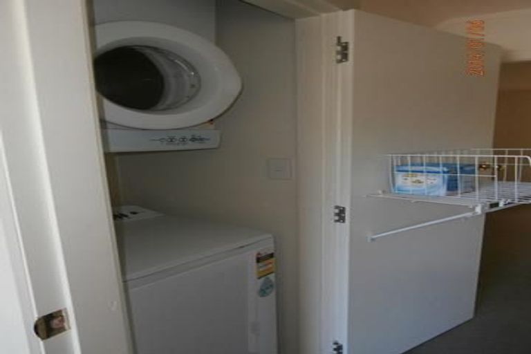 Photo of property in 1/134 The Esplanade, Houghton Bay, Wellington, 6023