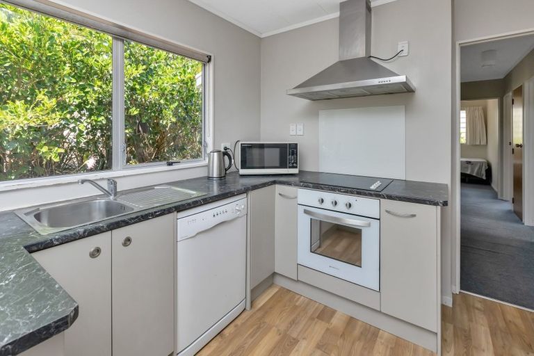 Photo of property in 5a Cockburn Street, Onerahi, Whangarei, 0110