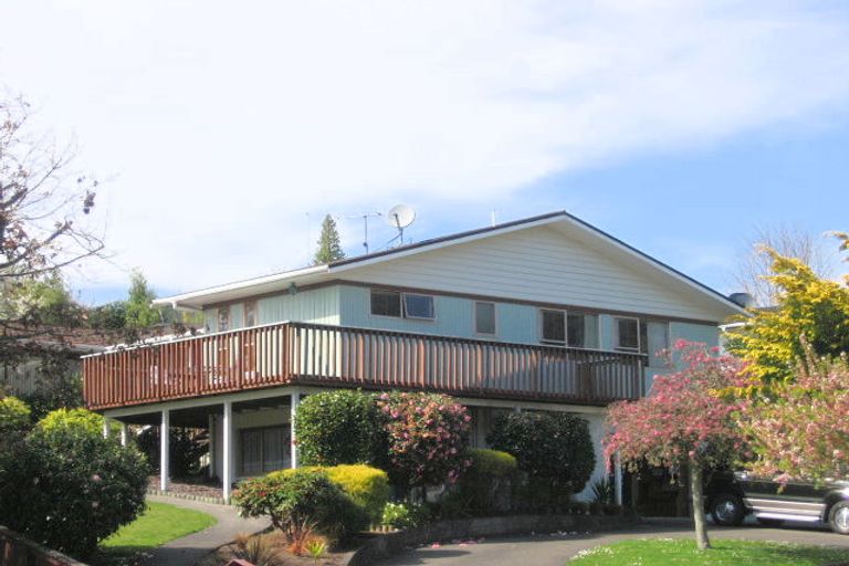 Photo of property in 32 Day Place, Springfield, Rotorua, 3015