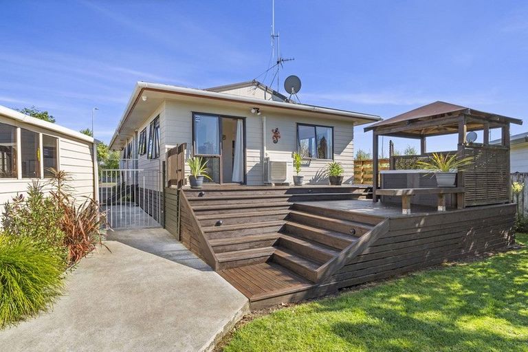 Photo of property in 13 Bartholomew Drive, Nawton, Hamilton, 3200