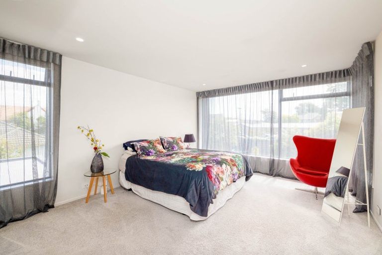 Photo of property in 107 Hawthorne Street, Strowan, Christchurch, 8052