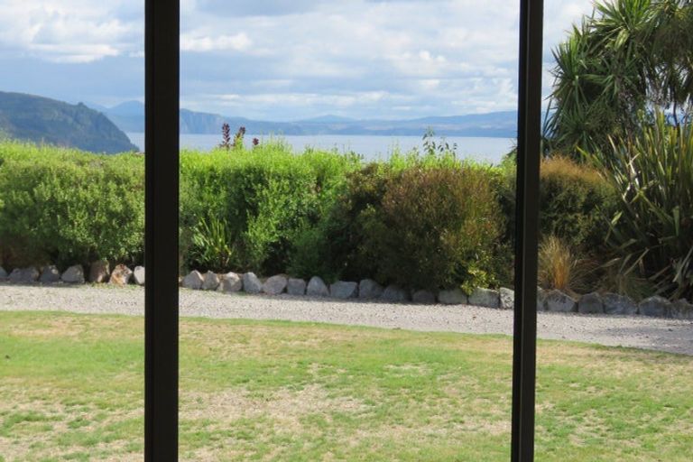 Photo of property in 12 Hepina Heights, Kinloch, Taupo, 3377