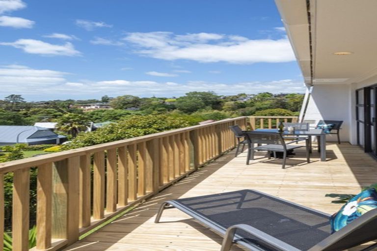 Photo of property in 79 Haseler Crescent, Howick, Auckland, 2014