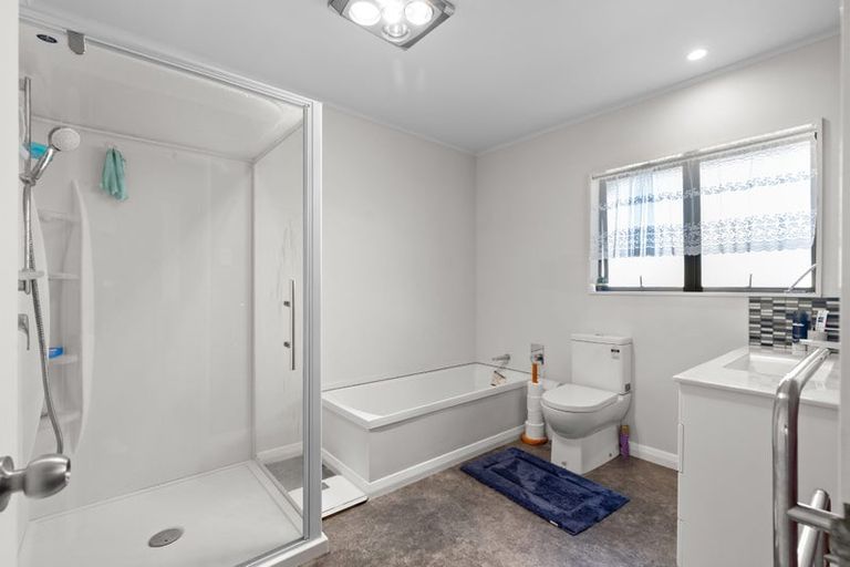 Photo of property in 127 James Line, Kelvin Grove, Palmerston North, 4414