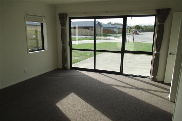 Photo of property in 50 Lewis Crescent, Rolleston, 7614