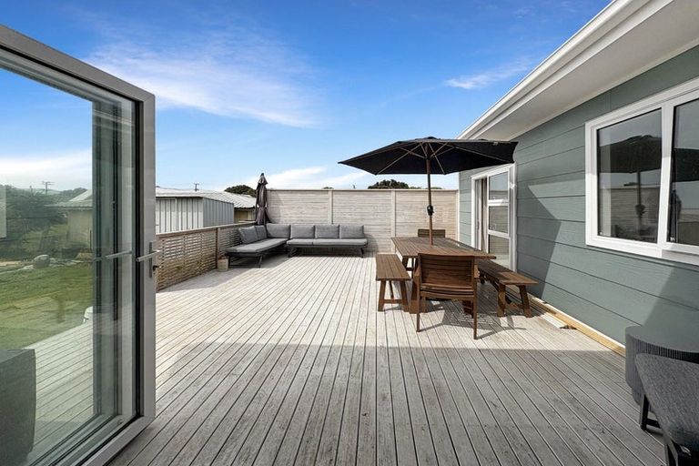 Photo of property in 56 Matai Street, Castlecliff, Whanganui, 4501