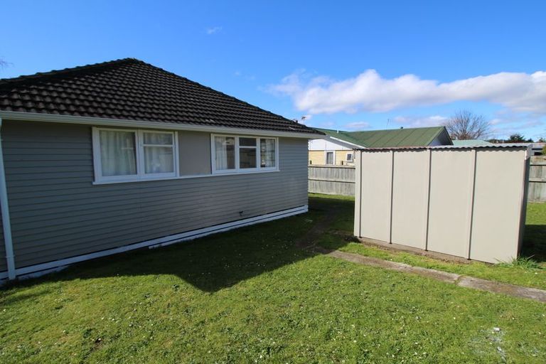 Photo of property in 30 Bellingham Crescent, Fordlands, Rotorua, 3015