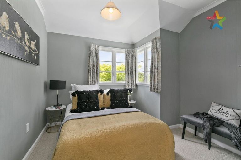 Photo of property in 28 Marina Grove, Hutt Central, Lower Hutt, 5010