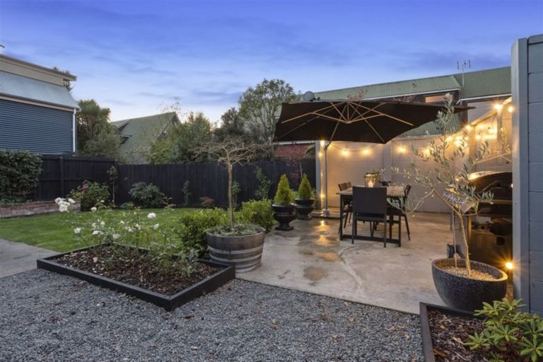 Photo of property in 19 Berry Street, St Albans, Christchurch, 8014