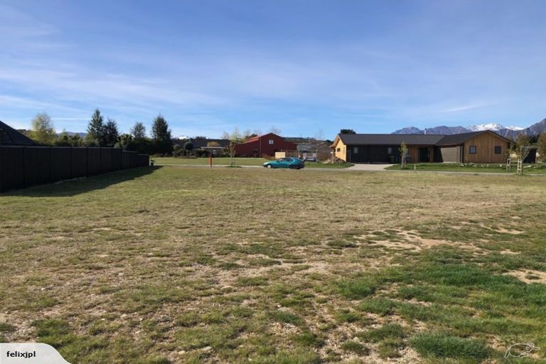 Photo of property in 38 Grandview Road, Lake Hawea, Wanaka, 9382