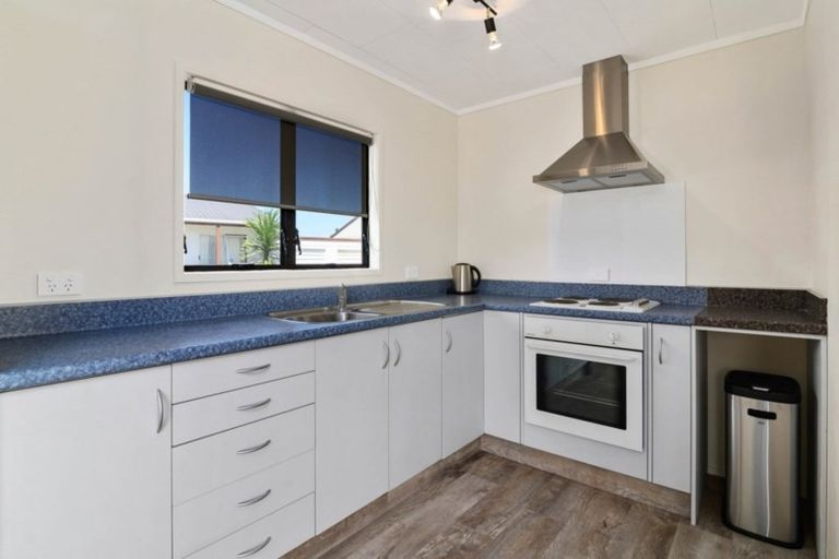 Photo of property in 3 Beech Place, Owhata, Rotorua, 3010