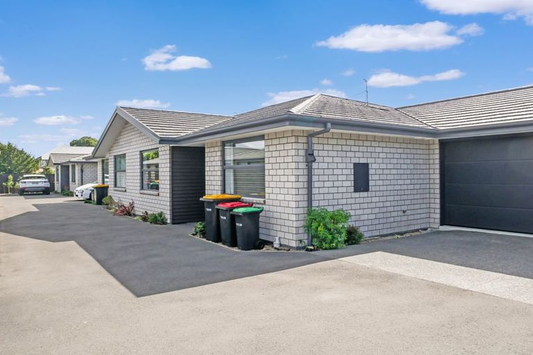 Photo of property in 53a Grafton Street, Waltham, Christchurch, 8011