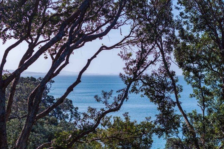 Photo of property in 1123 Cove Road, Langs Beach, Waipu, 0582