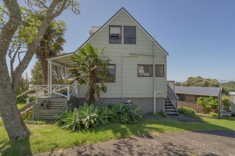 Photo of property in 441 Onemana Drive, Onemana, Whangamata, 3691