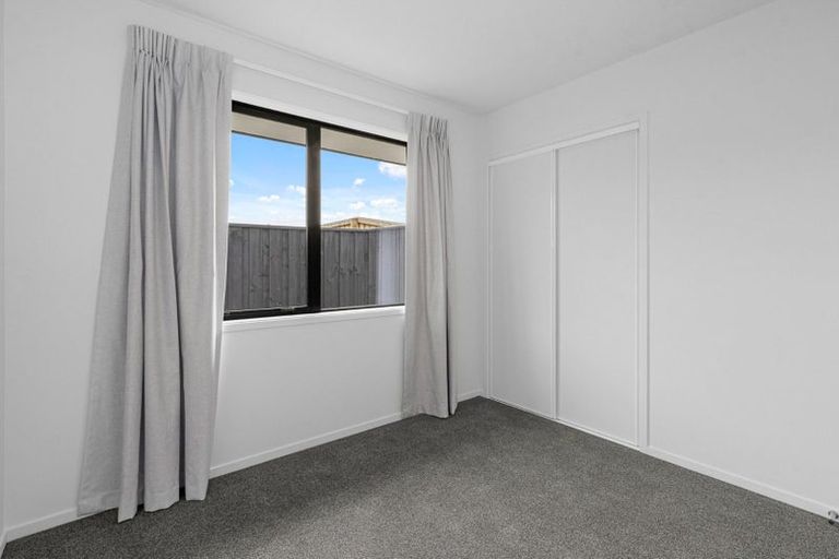 Photo of property in 3 Oakmill Drive, Casebrook, 8051