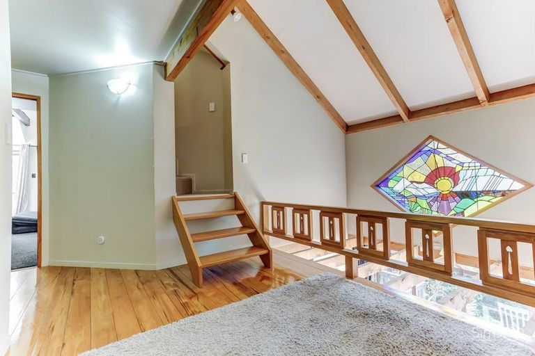 Photo of property in 235 No 2 Line, Okoia, Whanganui, 4572