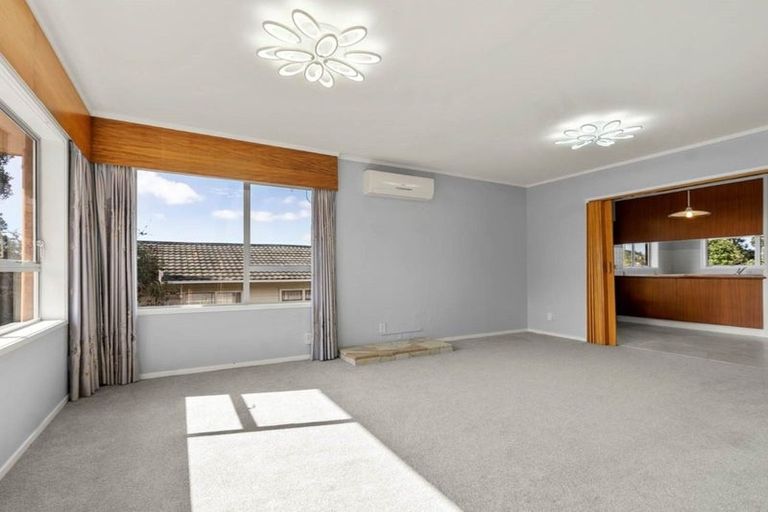 Photo of property in 102 Sartors Avenue, Browns Bay, Auckland, 0630