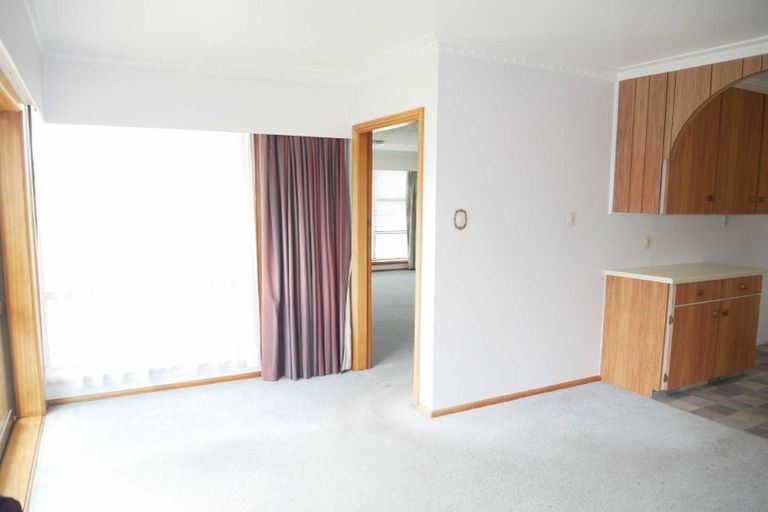 Photo of property in 1 Dunluce Place, Hornby, Christchurch, 8042