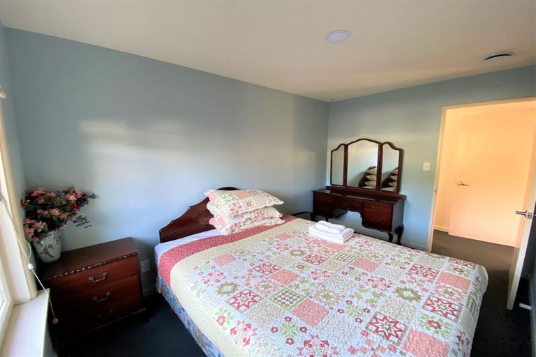 Photo of property in 35 Mappleton Avenue, Burnside, Christchurch, 8053