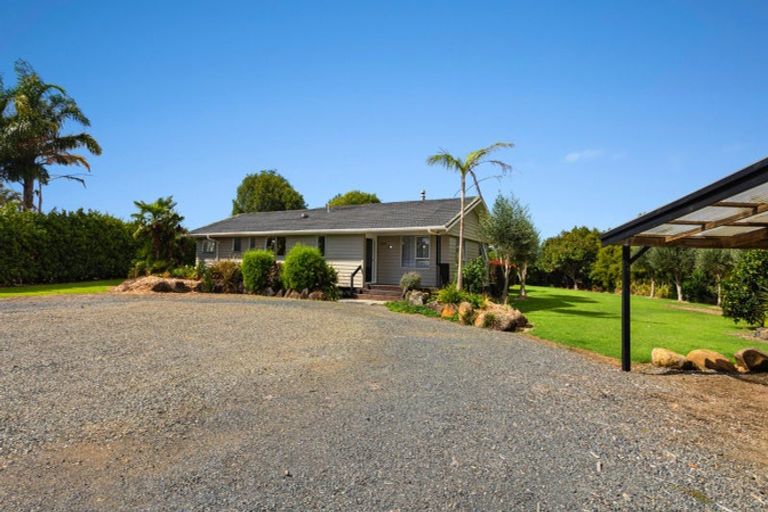 Photo of property in 18 Awhitu Road, Kerikeri, 0230