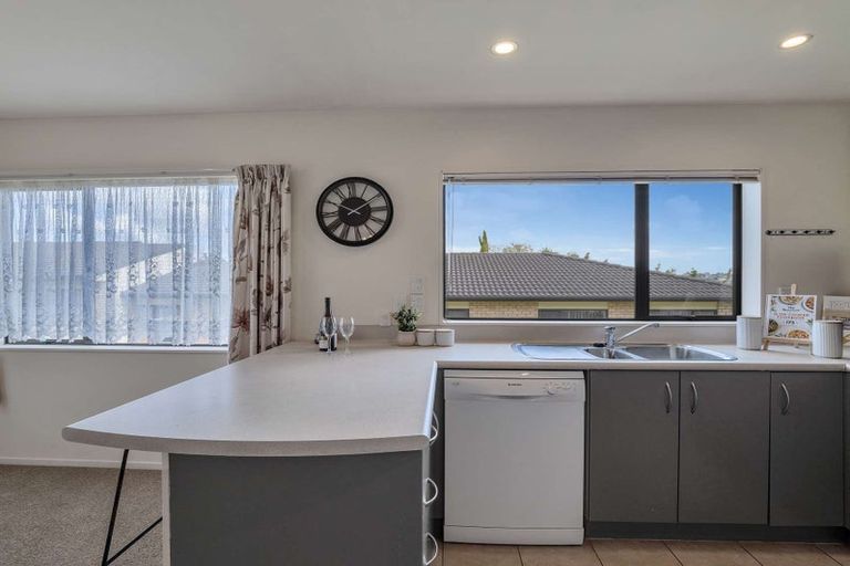 Photo of property in 14/197 Royal Road, Massey, Auckland, 0614