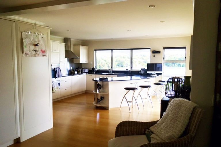 Photo of property in 15 Bosun Terrace, Whitby, Porirua, 5024