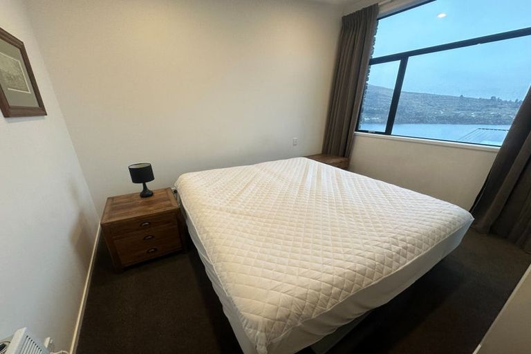 Photo of property in 12 Highlands Close, Queenstown, 9300