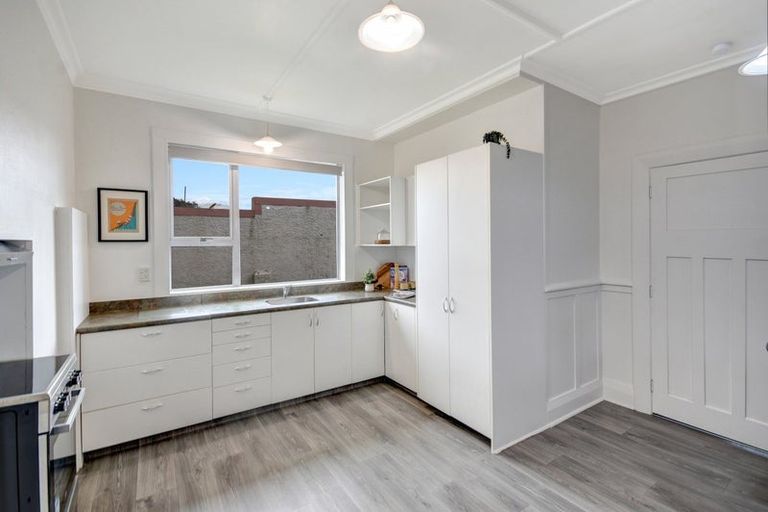 Photo of property in 12 Severn Street, Green Island, Dunedin, 9018