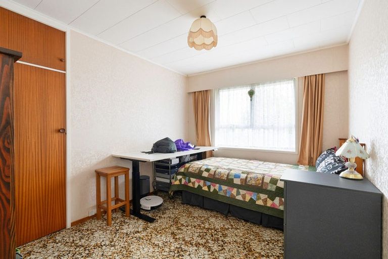 Photo of property in 43 Rugby Street, Levin, 5510