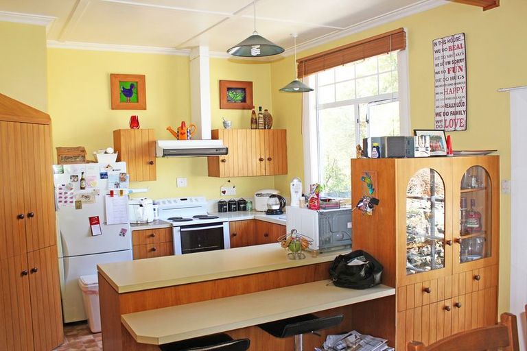 Photo of property in 7 Solway Street, Holmes Hill, Oamaru, 9401