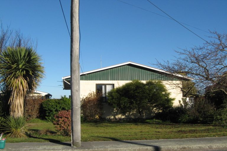 Photo of property in 53 Mortlake Street, Islington, Christchurch, 8042