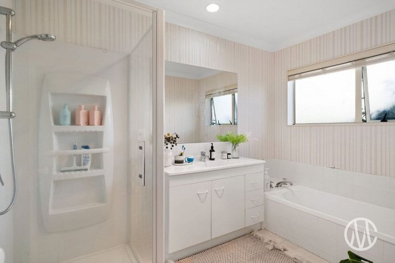 Photo of property in 16a Goods Road, Otumoetai, Tauranga, 3110