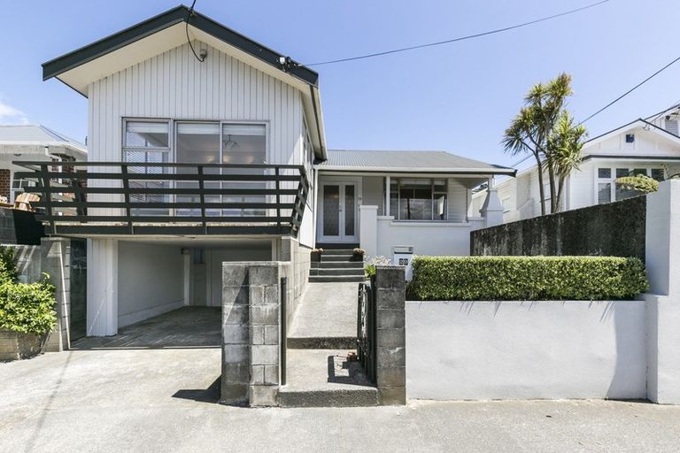 Photo of property in 29 Palm Avenue, Lyall Bay, Wellington, 6022