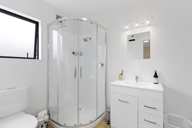 Photo of property in 24 Devon Street, Aro Valley, Wellington, 6021