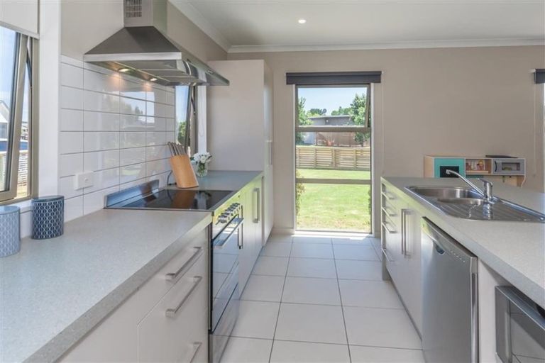 Photo of property in 4 Tamihana Street, Otaki, 5512