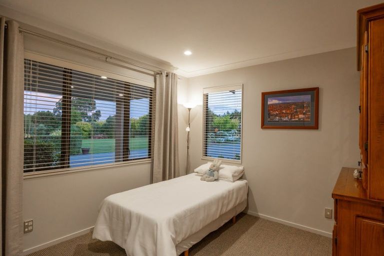 Photo of property in 7 Dobsons Lane, Kelvin Grove, Palmerston North, 4470