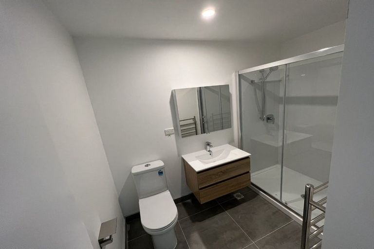 Photo of property in 3c Colin Chester Drive, Silverdale, 0932