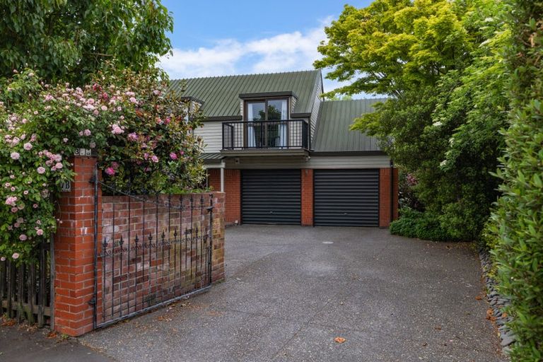 Photo of property in 37b Highland Place, Avonhead, Christchurch, 8042