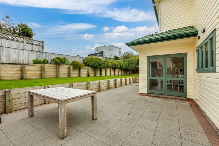 Photo of property in 12 Bowsprit Way, Whitby, Porirua, 5024
