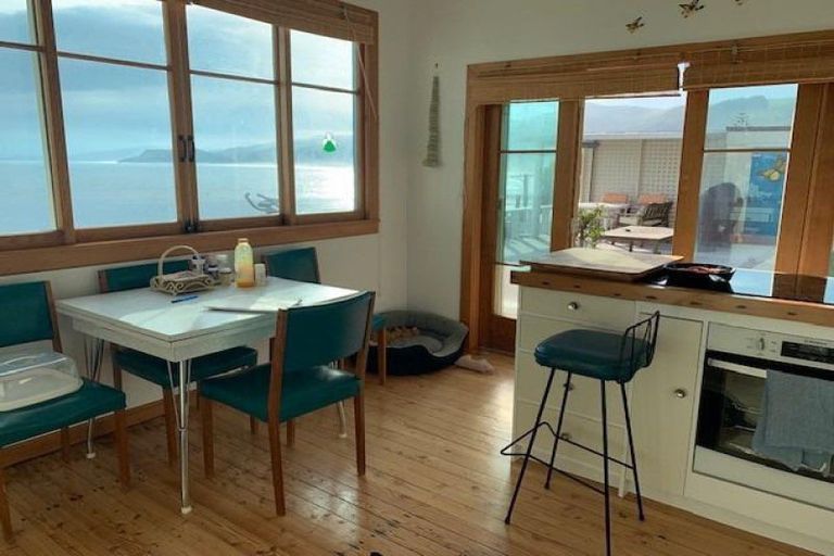 Photo of property in 53 Makorori Beach Road, Makorori, Gisborne, 4073