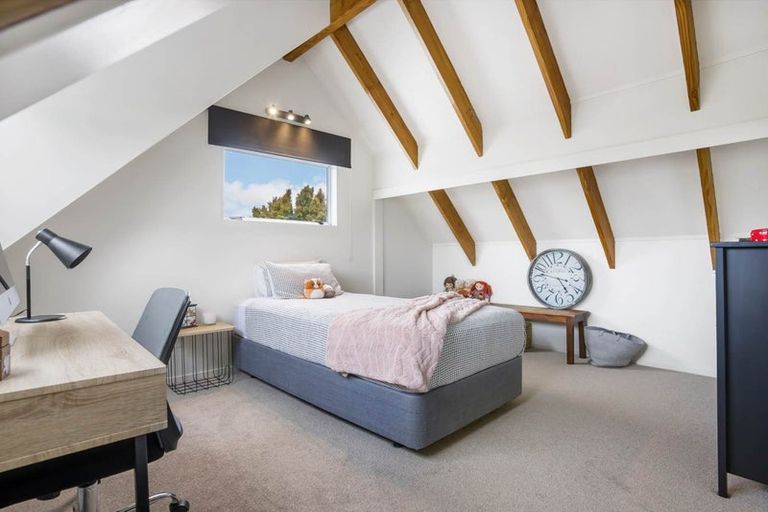 Photo of property in 1/105 Glendale Road, Glen Eden, Auckland, 0602