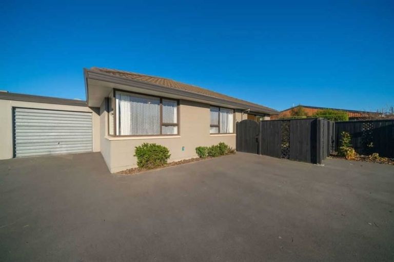 Photo of property in 4/281 Main South Road, Hornby, Christchurch, 8042