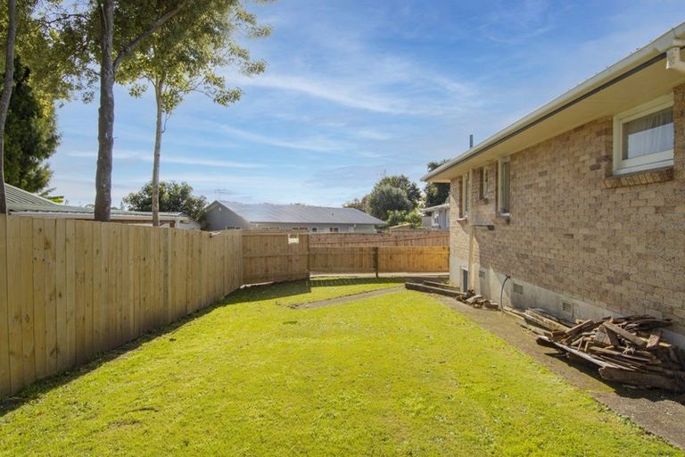 Photo of property in 29 Henderson Crescent, Parkvale, Tauranga, 3112